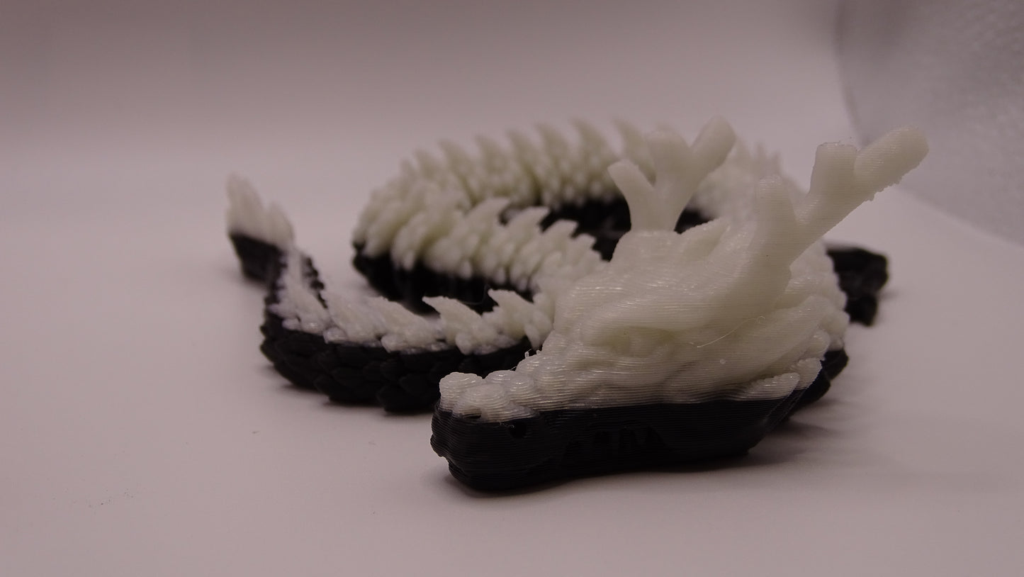 3d printed Articulated Dragon - PLA material Random selection.