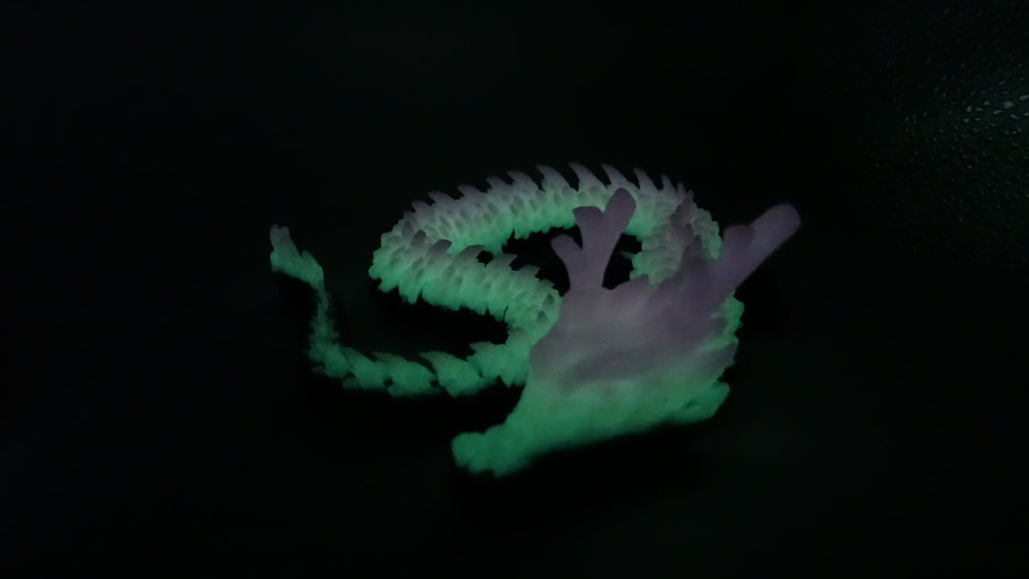 3d printed Articulated Dragon - PLA material Random selection.