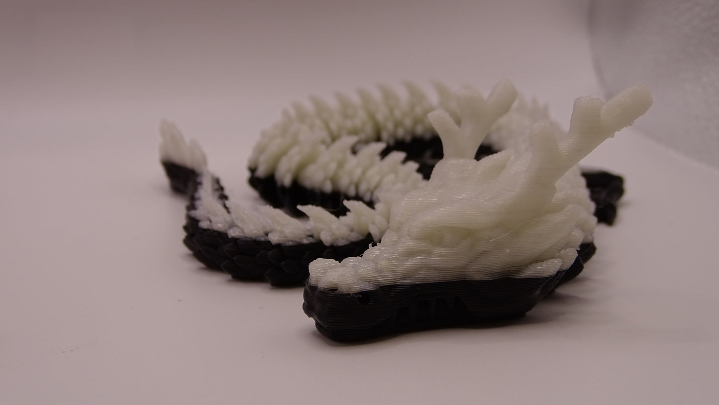 3d printed Articulated Dragon - PLA material Random selection.